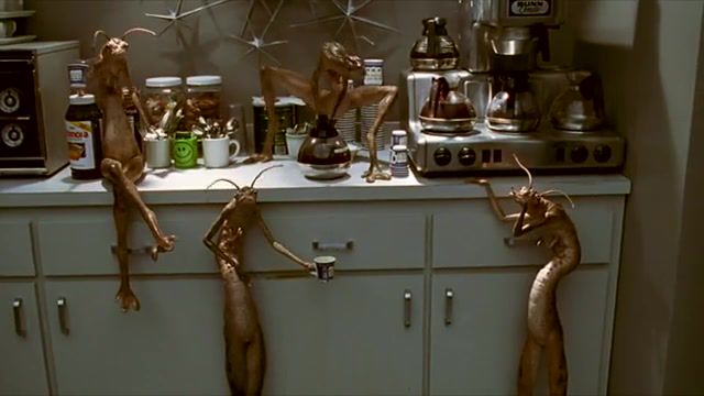 The aliens loves coffee, hybrids, men in black, mib, clips, featurettes, the dead do not die, zombies, zombieland, the walking dead, broken flowers, trailerbattle, mashup.