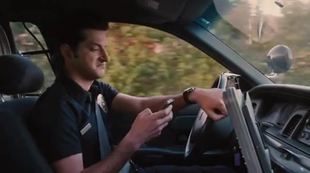 Easy Phone Police, Nfs, Pursuit, Moto, Trick, Ride, Like A Boss, Phone, Cop, Police, Eleprimer, Gif, Loop, Soundtrack, Music, Car, Auto, Motor, Bmw, Taxi, Nature Travel