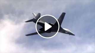 B 1b lancer bone strategic supersonic nuclear bomber