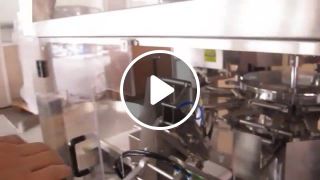 How the Baopack pre made bag with vacuum packaging machine working to pack
