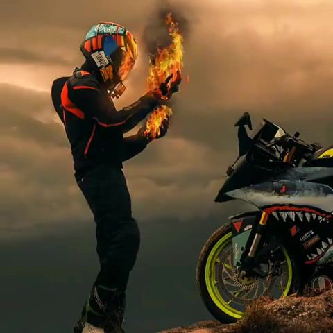 I'm On Fire, Moto, Shark, Bmw, Kawasaki, Kawasaki Ninja, Hot, Bike, Sport Bike, Yamaha, Yamaha R1, Moto Freestyle, Motofreestyle, Adrenaline, Honda, Cross, Animation, Fire, Race, Motocycle, Cars, Auto Technique