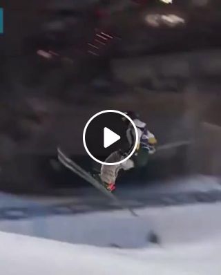 Amazing skier stunt