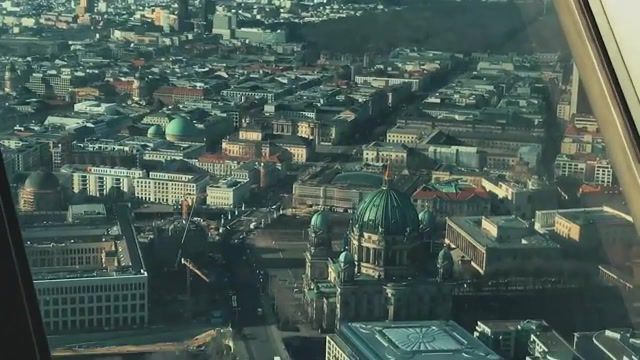 Berlin Atmosphere, Berlin, Germany, Travel, Walk, City, Copilotlive, Montage, Aftermovie, After Effects, Iphone, Graphy, Film, Filmmaker, Camera, Music, Nature Travel