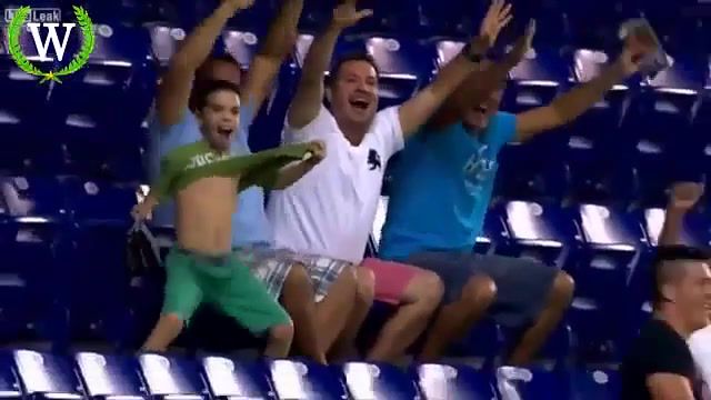 Best of the best - Video & GIFs | lol,moments,best,cool,epic,fail,funny,fun,kiss cam