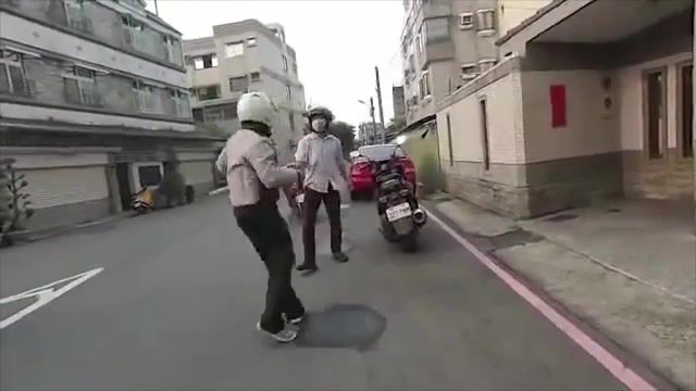 Run - Video & GIFs | martial arts in real life,real street fight,karate master in real street fight,kung fu in real life,taekwondo master in real fight,street fighter vs muay thai,kyokushin in real life,martial arts in real fights,martial artists caught on tape,bullies vs martial artists,instant karma,drs presents,widuliya com,yesepicyes,masked fighters,krav maga real fighter,do not mess with the wrong person,deadliest martial art,shaolin monk,shaolin monk in real fight,sports