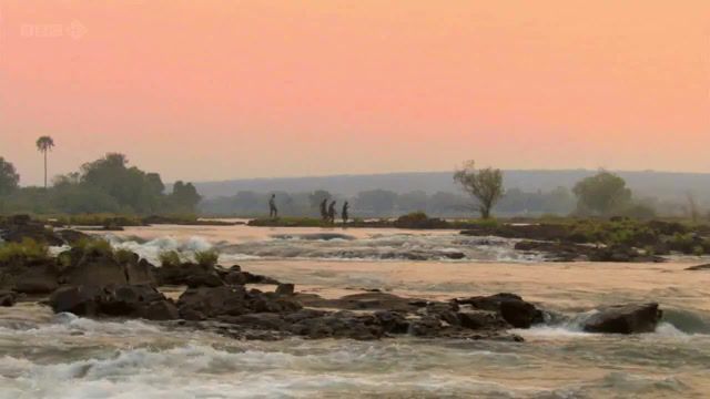 Elementary Midnight, Midnight, River, Wow, Water, Beautiful, Nature, Cinemagraph, Cinemagraphs, Eleprimer, Live Pictures