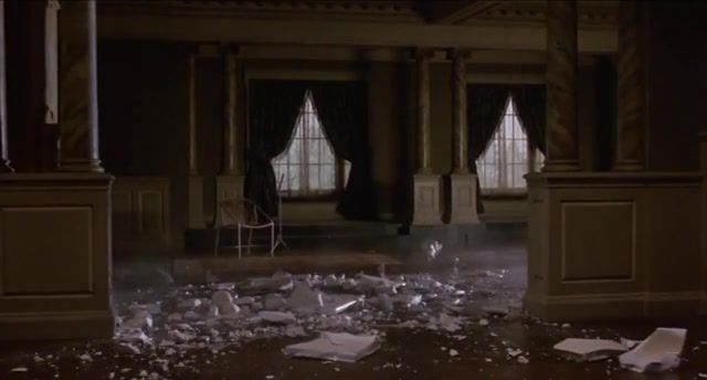 Tom Hanks Laughing The Money Pit, Tom Hanks, The Money Pit, Lachanfall, Laughing, Shelley Long, Richard Benjamin, David Giler, Walter Fielding Jr, Humor, Laugh, Funny, 80's, Comedy, One Day The House Falls, Home Dulce Home, La Foire Aux Malheurs, This House Is A Ruin, Geschenkt Ist Noch Zu Teuer, One Day The House Comes Down, Movies, Movies Tv