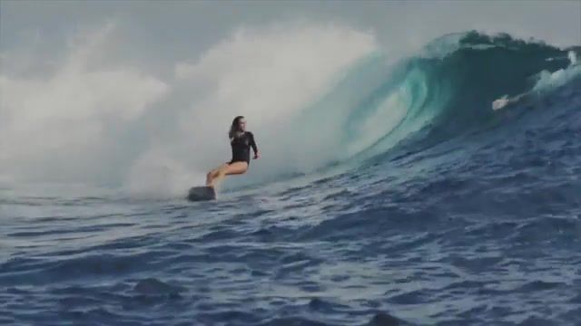 Catch The Wave. Surfing. Surfer. Surfboarder. Surfrider. Catch The Wave. Wave. Waves. Sea. Ocean. Ocean Waves. Extreme. Extreme Sport. Adrenalin. Summer. Girl Surfer. Nature. Journey. Adventure. Sports.