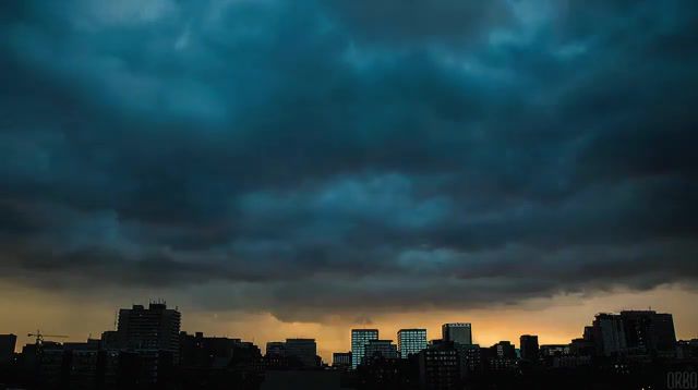 Stormy Skies, Fast, Trick, Trip, Wheater, World, Stay, Free, Vocal, Fly, Clip, Mun, Dark, Dream, Music, Join, Groovy, City, Eleprimer, Cinemagraphs, Cinemagraph, Orbo, Storm, Loop, Mum, Live Pictures