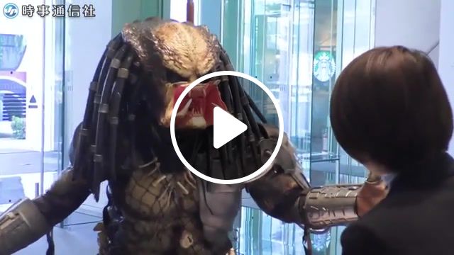 Predator real life costume, real life predator, real life predator weapons, real life predator costume, predator killer suit, predator killer suit scene, predator killer suit end scene in predator, predator costume, predator costume prank, the predator real life, the predator comic con, the predator prank, dressing predator, making of predator costume, making of predator, making of predator mask, fashion, fashion beauty. #1