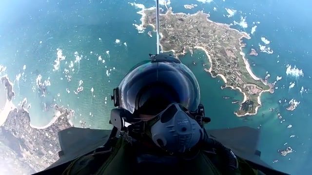From the sea to the stratosphere - Video & GIFs | fighter planes,rafale,mirage,chillout,french navy fighter pilots,pilotes de che marine nationale,enigma dubz a night in the forest,science technology