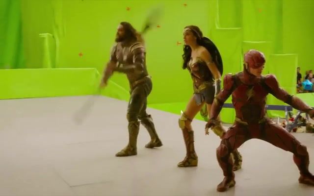 Teammates from another universe, marvel, comics, comic books, nerdy, geeky, super hero, superhero, avengers infinity war, avengers, infinity war, marvel studios, justice league, justice league featurette, behind the scenes of justice league, featurette, movie, official, new, makinf of, mashup.