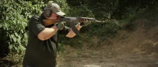 Inside the AK 47 - Video & GIFs | ak 47,ak,akm,inside the ak,russia,ault rifle,kalashnikov,rifle,7 texas,h 62,m4,m4 carbine,ar 15,m4a1,vickers tactical,larry vickers,delta force,navy seals,military,small arms,tactical,guns,2nd amendment,science technology