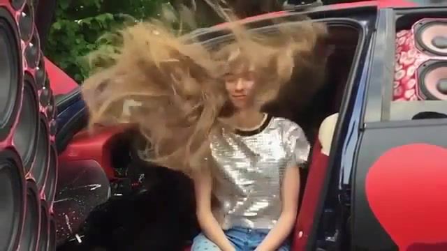 Whirring 2sday Hear - Video & GIFs | music,car,wtf,omg,cool,memes,trick,eleprimer,cars,auto technique