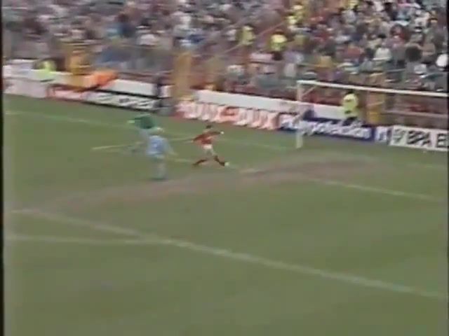 Gary crosby's famous goal from, gary crosby.