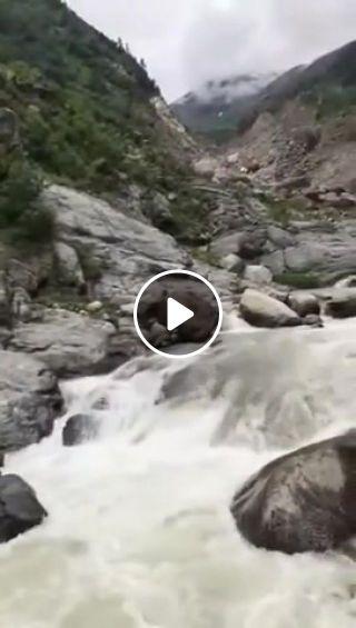 Beautiful Water flowing in uttarakhand The Amazing Uttarakhand