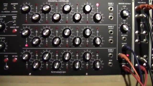 D. a. f. der mussolini with q119 corsynth vco's and vcf, german american friendship musical group, synthesizers com q119, corsynth c101, corsynth c104, voltage controlled oscillator, voltage controlled filter, sequencer, music.