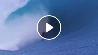 Surfing in Teahupoo