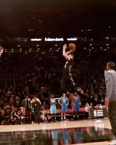 Zach lavine was flying, all star, nba, dunk, fly, jump, top, sports.