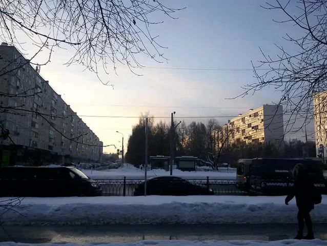 One point Perspective, Mujuice Siberia, Perspective, Town, City, Tram, Road, Cars, Winter, Street, Busy Street, Sunny, Sunny Weather, Frost, Cold, Snow, A Lot Of Snow, Gif, Russia, Moscow, Severnoye Tushino District, Live, Micro, Nature Travel