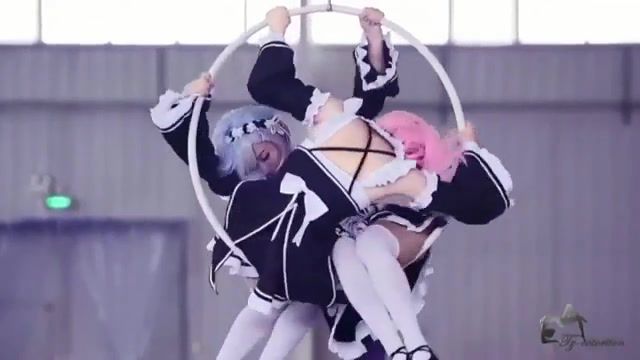 Ram and ren cosplay spin, ram and rem, ram, rem, re zero, aerial dance, cosplay, dance.