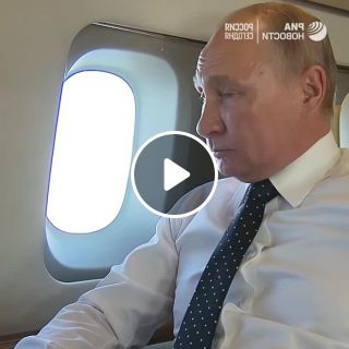Putin arrives in the USA with security memes