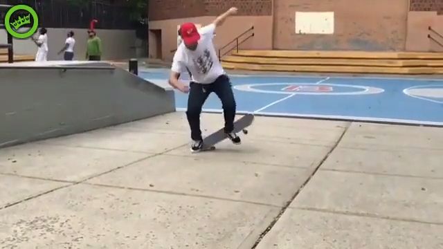How To Break A Skateboard In Half. Funny. How To Break Skateboard. Broken Skateboard.