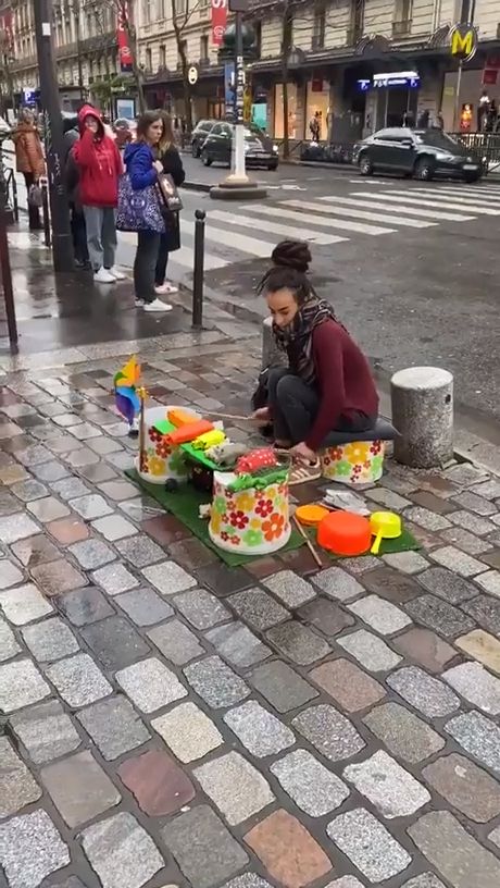 Amazing Street Performers Music, Funny, Funny Street Musician, Hilarious Street Musician