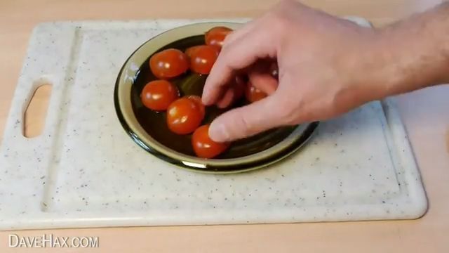 How to cut tomatoes like a pro, tomato, tips, funny.