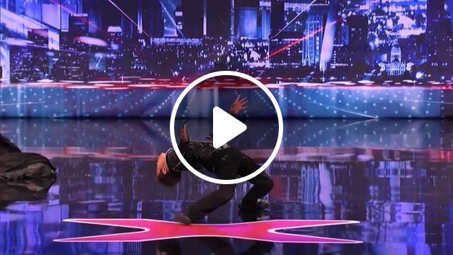 The Matrix - Video & GIFs | talent, matrix, funny, dancing, stage, game show