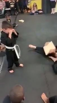 This is so heartwarming, martial arts, funny, kid, never give up.