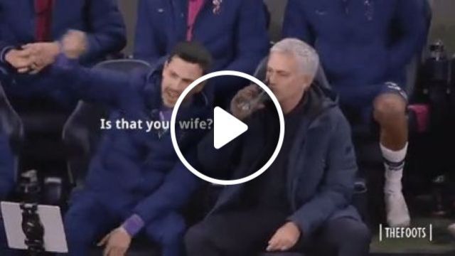 When You're At The PUB And Your Wife Catches You - Video & GIFs | premier league, caught, funny