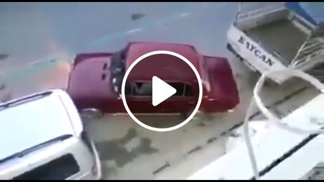 The secret to parking in a small space, lol | parking,funny,car,small,secret