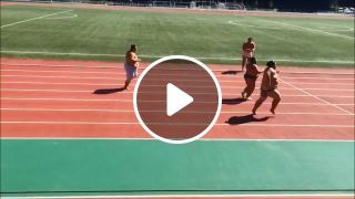 Sumo wrestlers doing a 100m sprint race