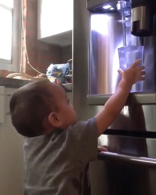 Quick Way Clear Your Thirst. Thirst. Kid. Water. Funny.