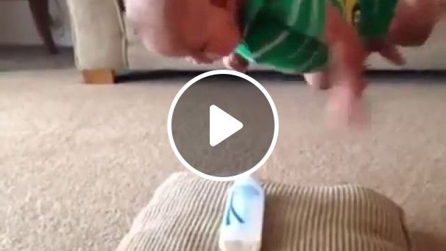 Mission Impossible 101 - Video & GIFs | cute baby, funny, adorable baby, milk, pillow, milk bottle