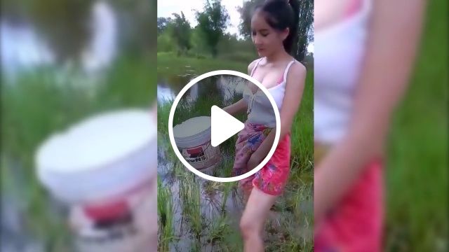 Peasant Girl - Video & GIFs | funny, peasant, agriculture, rice